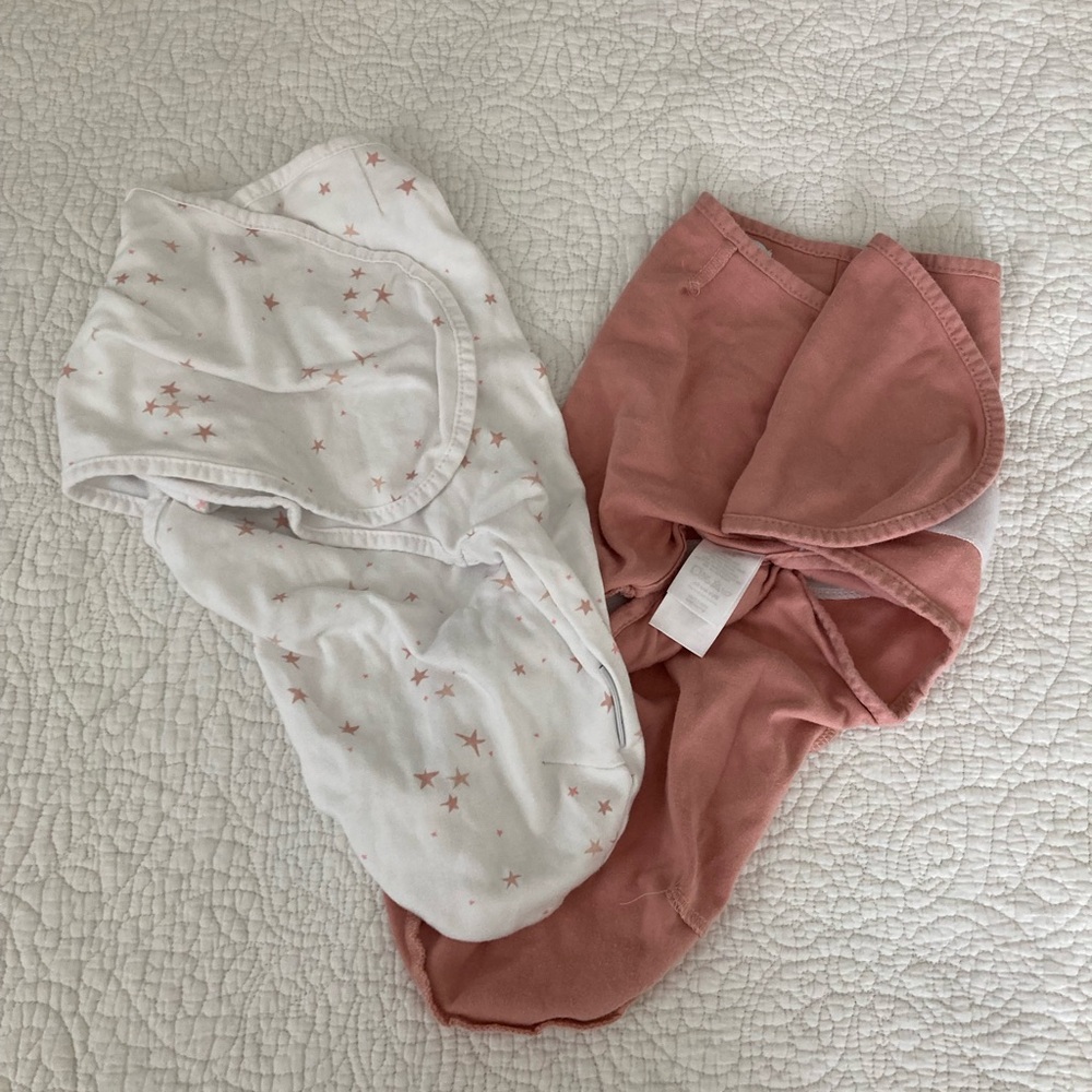 Ely’s & Co adjustable swaddle blankets - size 0-3 months, pink and stars